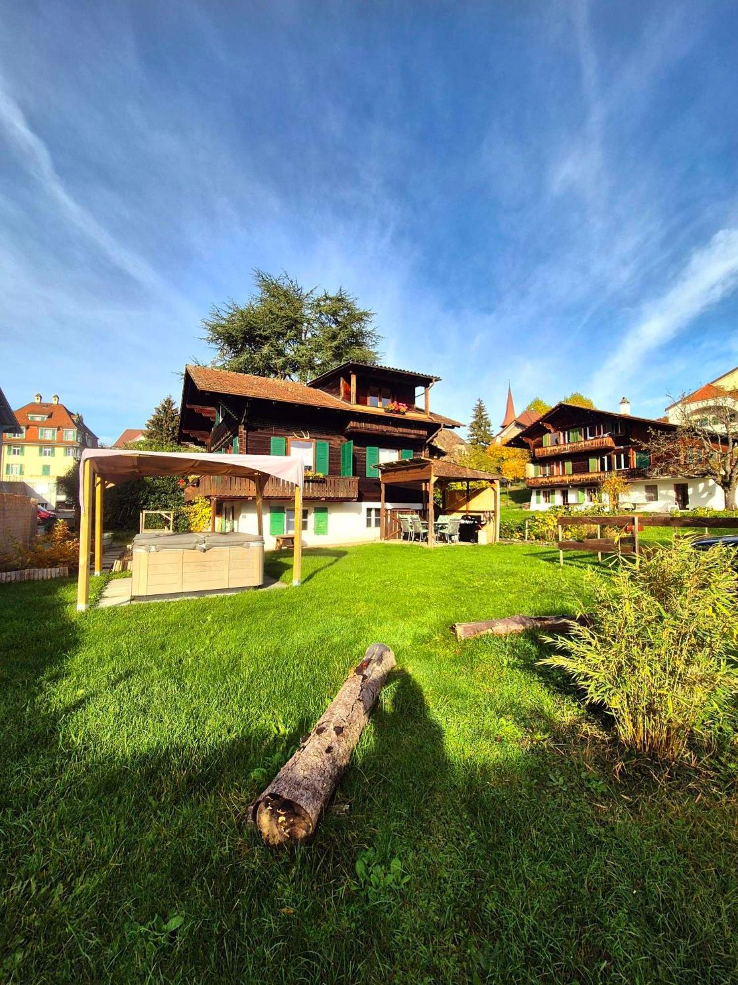 Villa Casa Uno Heimeliges Chalet Mitten In Spiez Extérieur photo