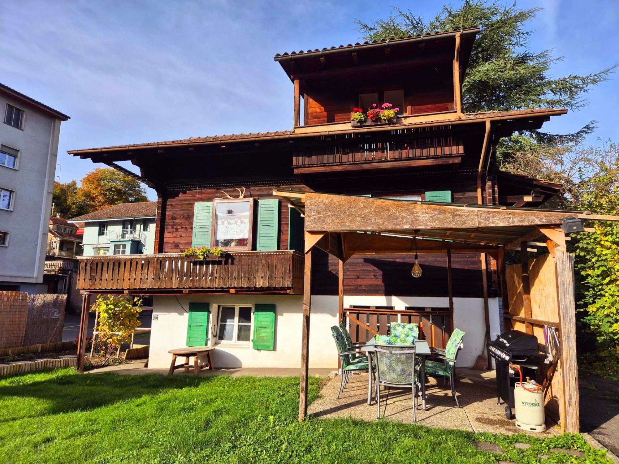 Villa Casa Uno Heimeliges Chalet Mitten In Spiez Extérieur photo